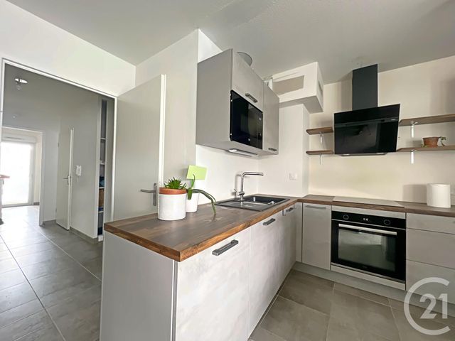 Appartement T3 à louer - 3 pièces - 62.92 m2 - TOULOUSE - 31 - MIDI-PYRENEES - Century 21 Côte Pavée